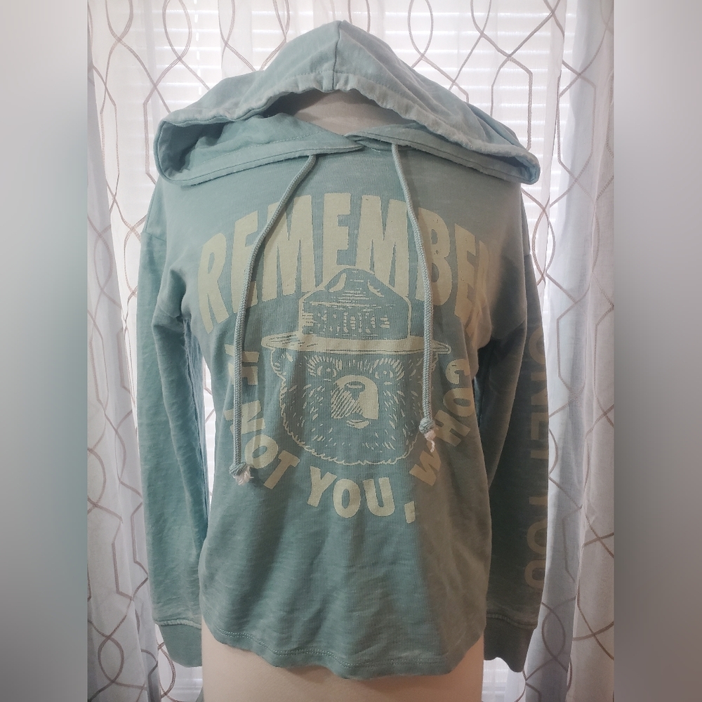 NWT Smokey The Bear Medium Teal Hooded Sweatshirt.